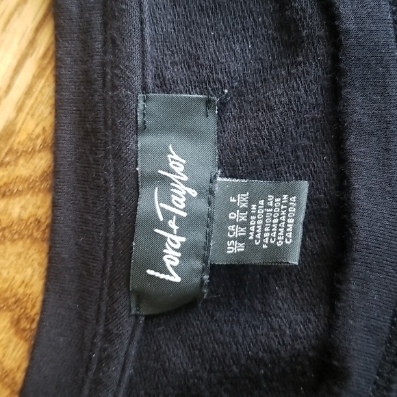 (1x) Lord & Taylor Long Sleeve Top Viscose Blend Lace Shoulders - Picture 4 of 9